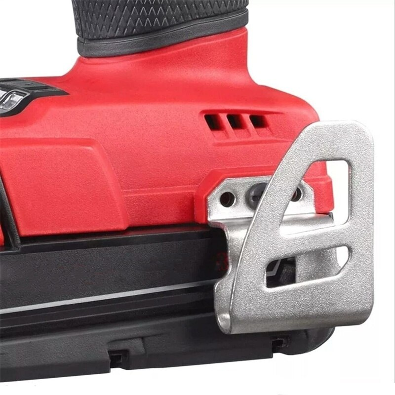 Bits Holder and Belt Clip Hook - مراجعة Power Tools Milwaukee وسعره